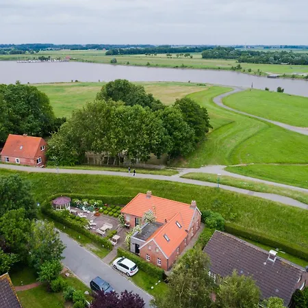 別荘 Deichhaus Am Greetsieler Hafen 