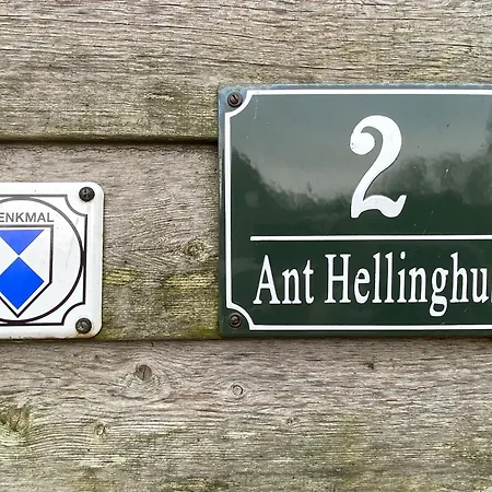 Deichhaus Am Greetsieler Hafen 